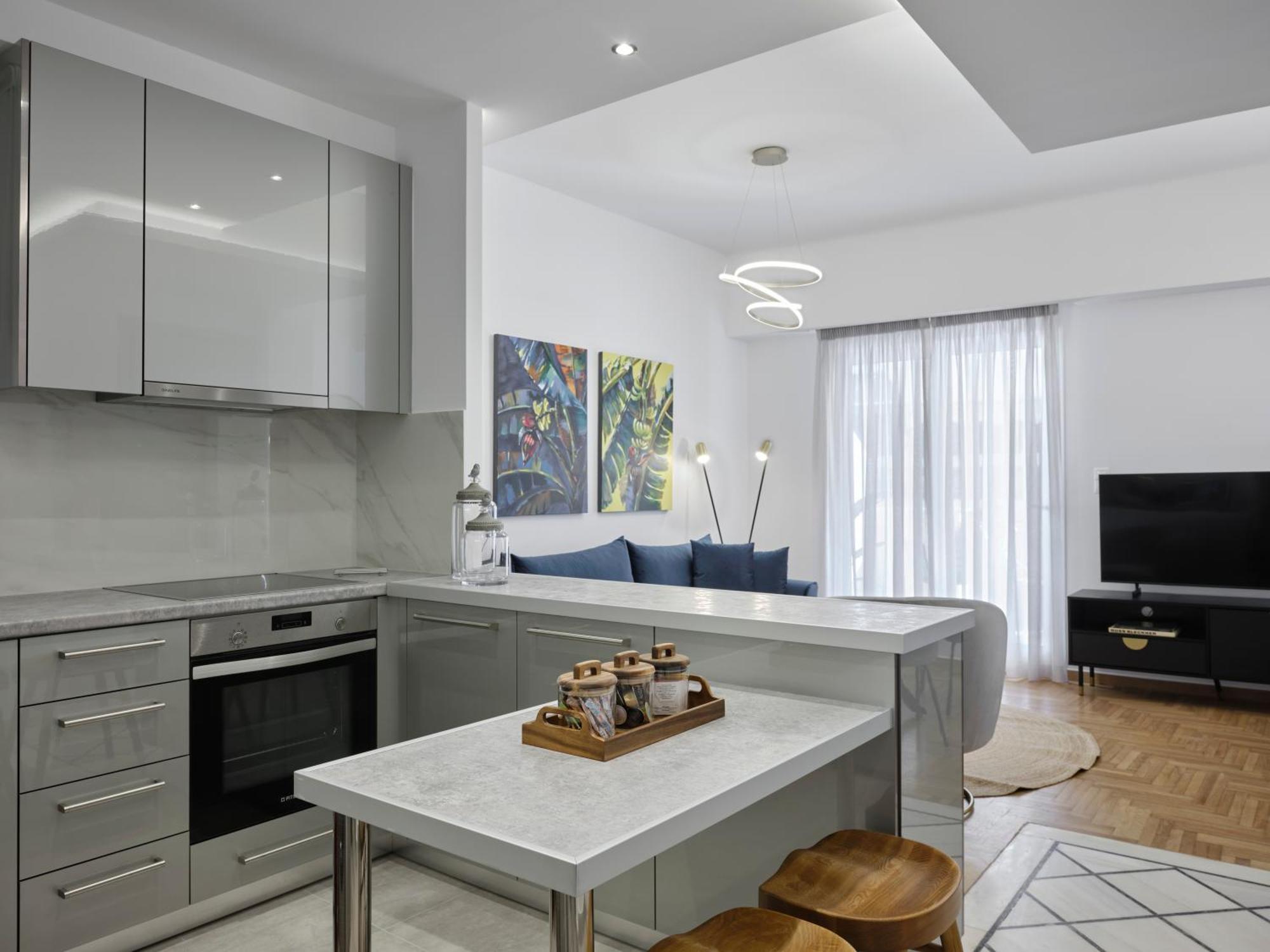 Sissini Spring Pearl 2bd Athens